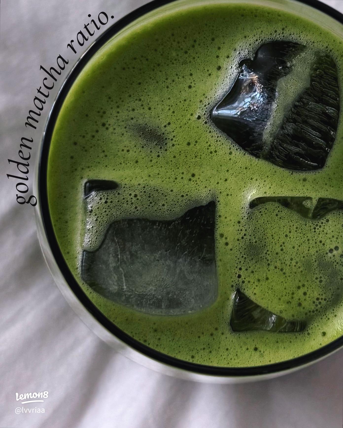 My Perfect Iced Matcha Latte Ratio: Get Those Beautiful Layers!