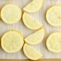 lemon wedges