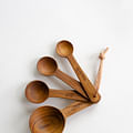measuring spoons