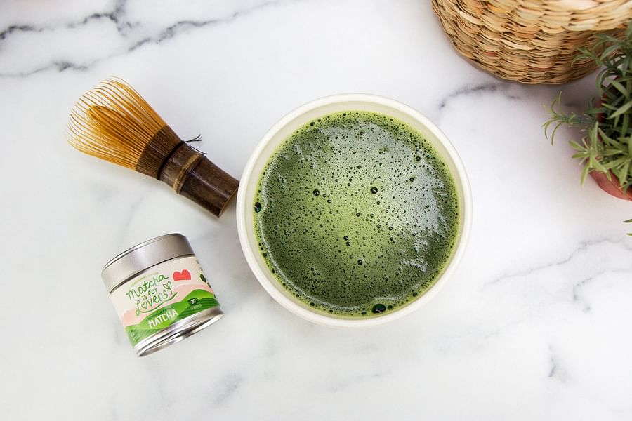 traditional matcha chawan bowl