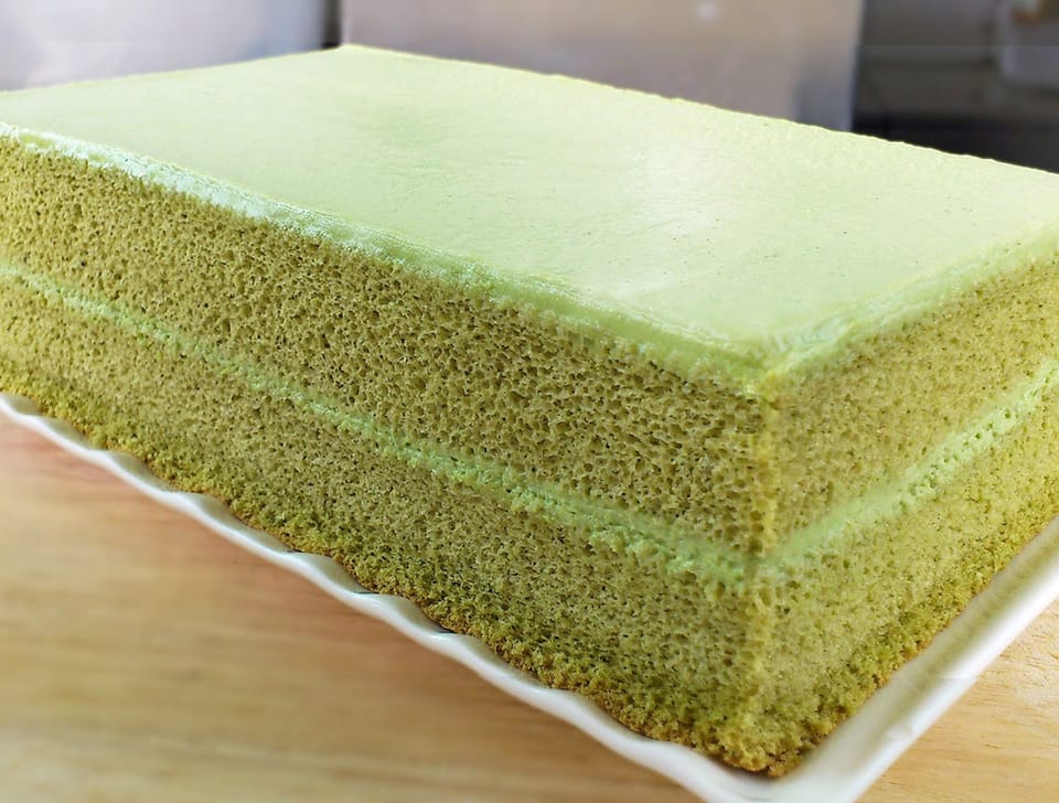 Indulge in the Perfect Matcha Cake: A Step-by-Step Recipe Guide