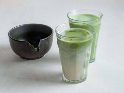 Matcha Milk Tea: A Step-by-Step Guide to Creating This Asian Delight