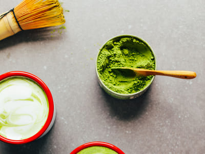 Your Guide to Matcha: From Matcha Latte to Matcha Desserts