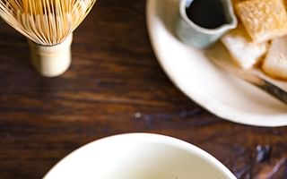 How do I brew Japanese green tea for the best flavor and health benefits?
